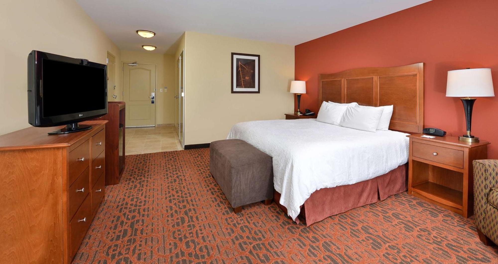 Hampton Inn Ottumwa Екстериор снимка